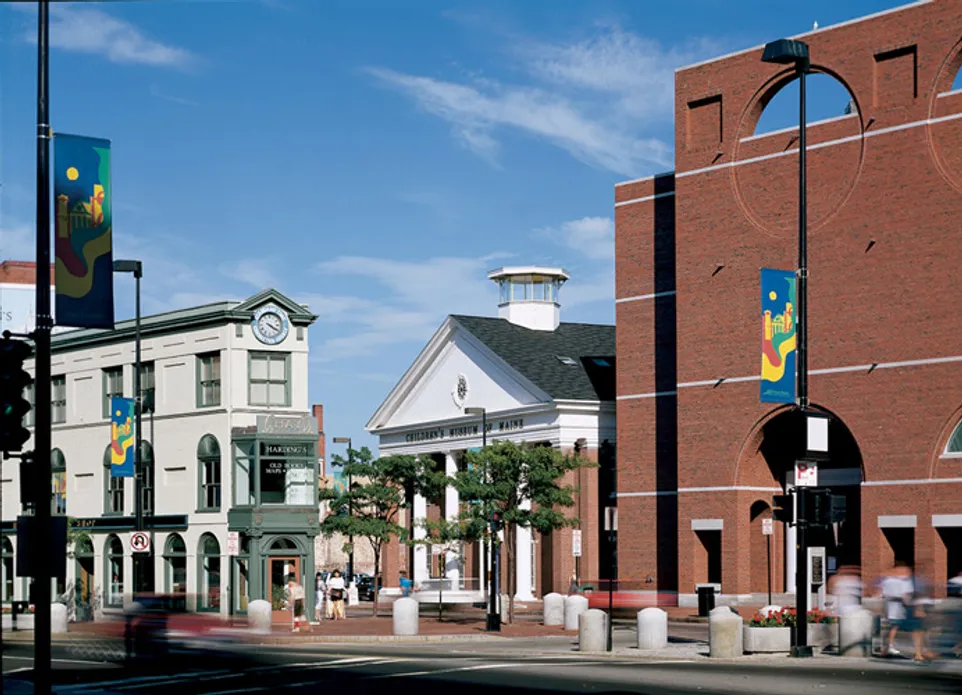 Children's Museum — photograph 1 of 6