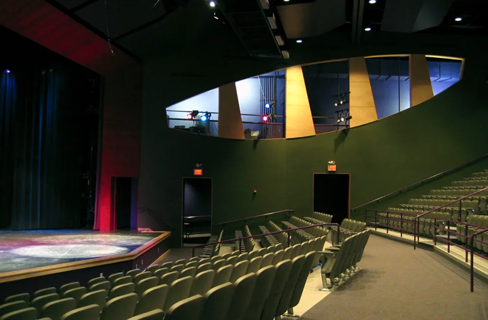 Freeport Performing Arts Center — photograph 3 of 6